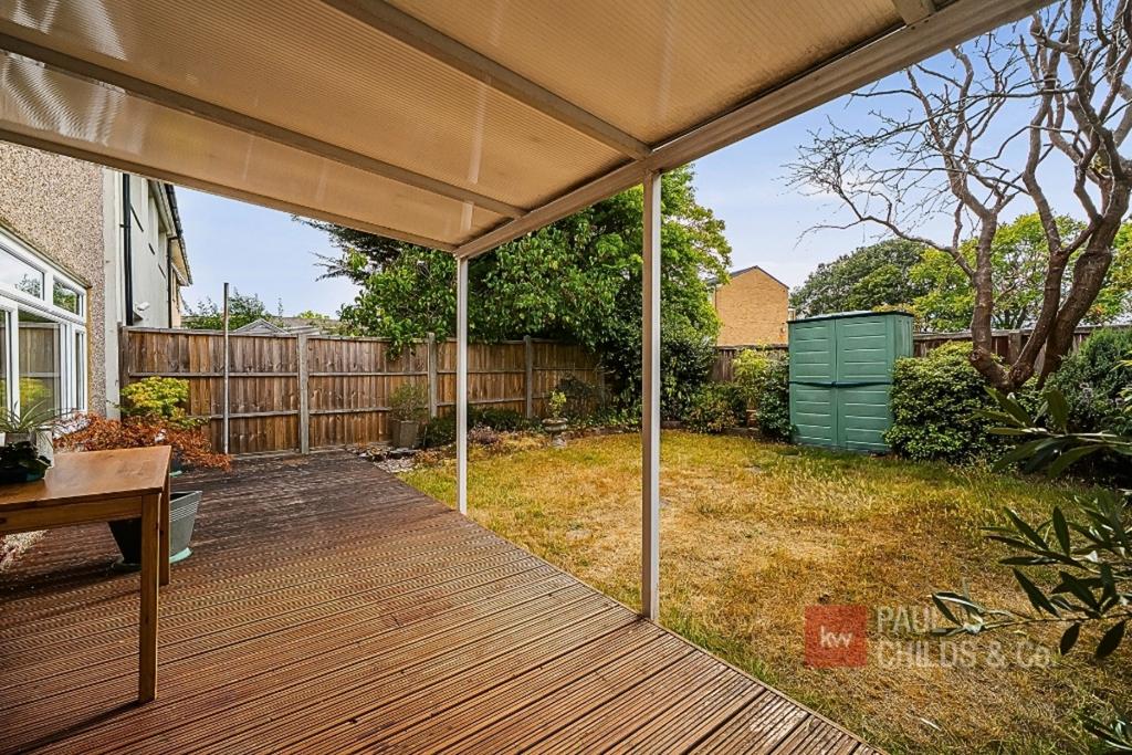 House in Bracknell, Hanworth - View 4