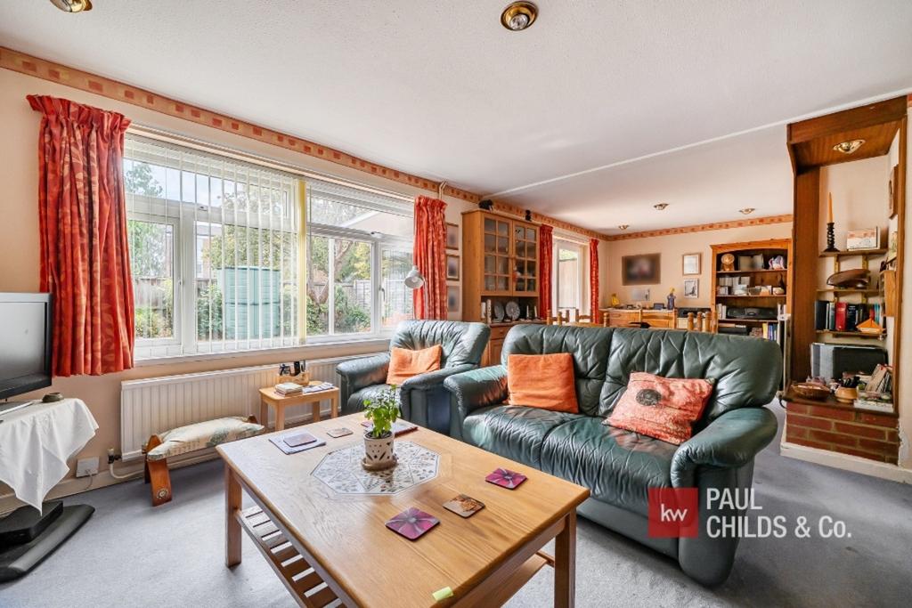 House in Bracknell, Hanworth - View 5