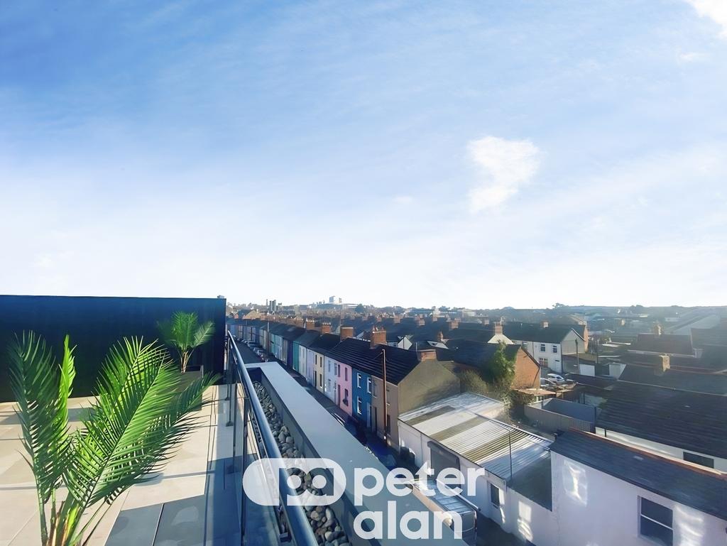Apartment in Cardiff - View 4