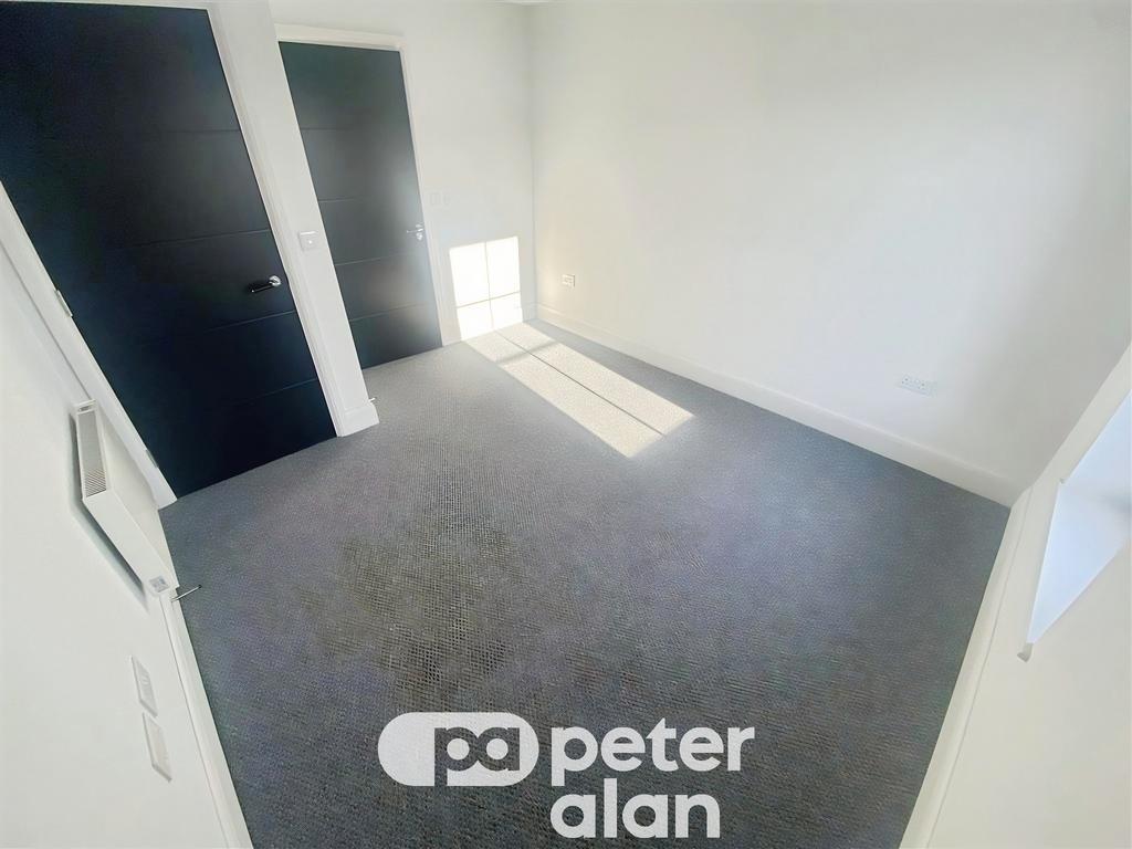 Apartment in Cardiff - View 5