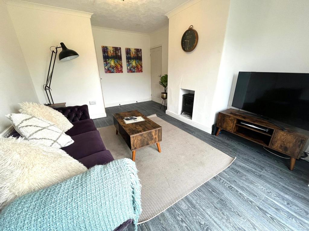 House in Salford, Greater Manchester - View 5