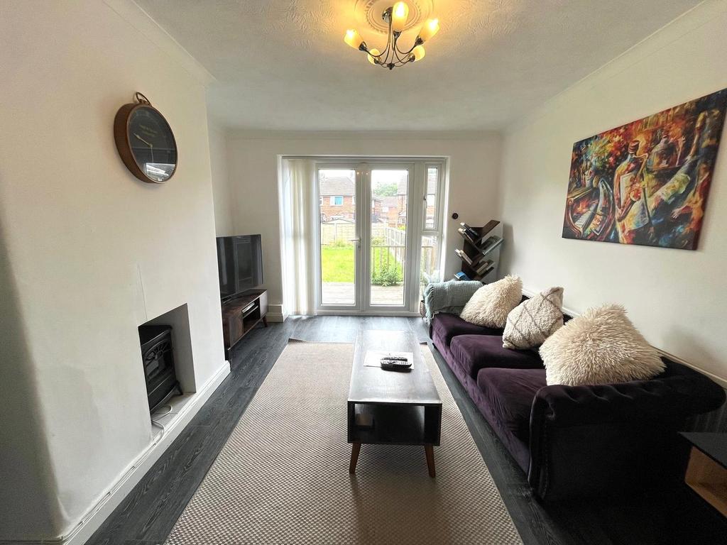 House in Salford, Greater Manchester - More
