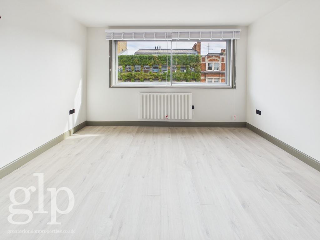 Apartment in London - View 4