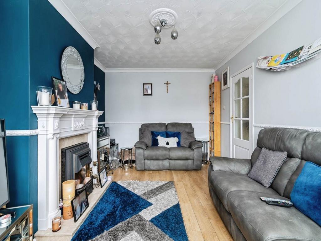 House in Nottingham, Highbury Vale - View 2