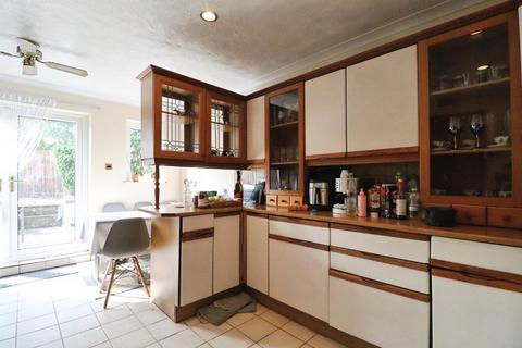 2 bedroom semi-detached house for sale, Cornelly Street, Cardiff
