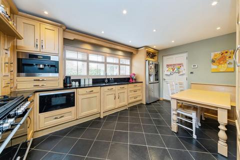 6 bedroom detached house for sale, The Ridgeway, Tonbridge, Kent, TN10