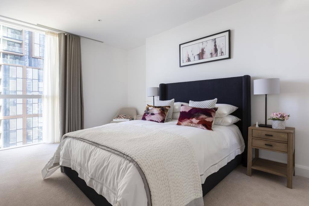 Apartment in Canary Wharf - View 4
