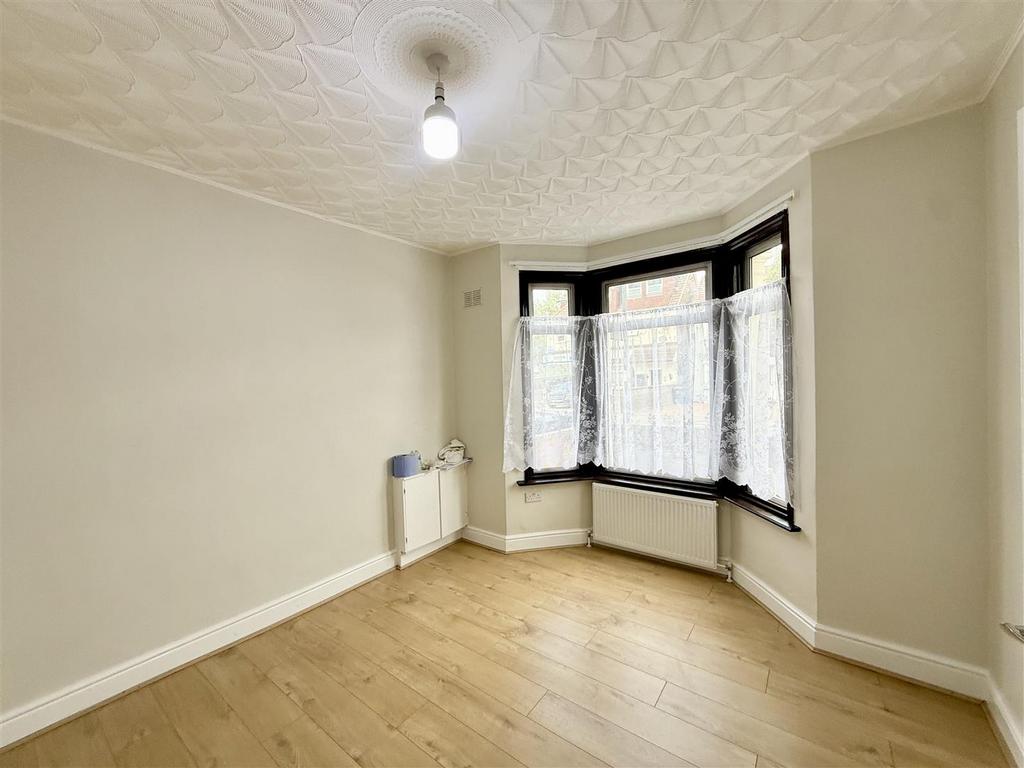 House in Southall - View 2
