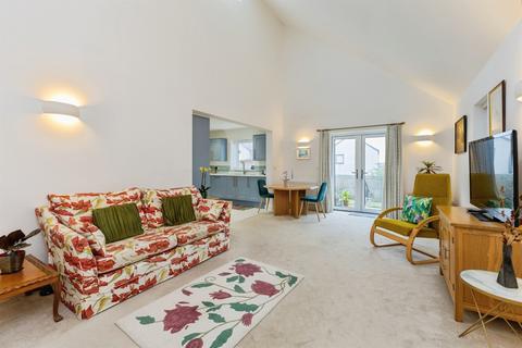 3 bedroom detached bungalow for sale, Russet Gardens, Kingsbridge