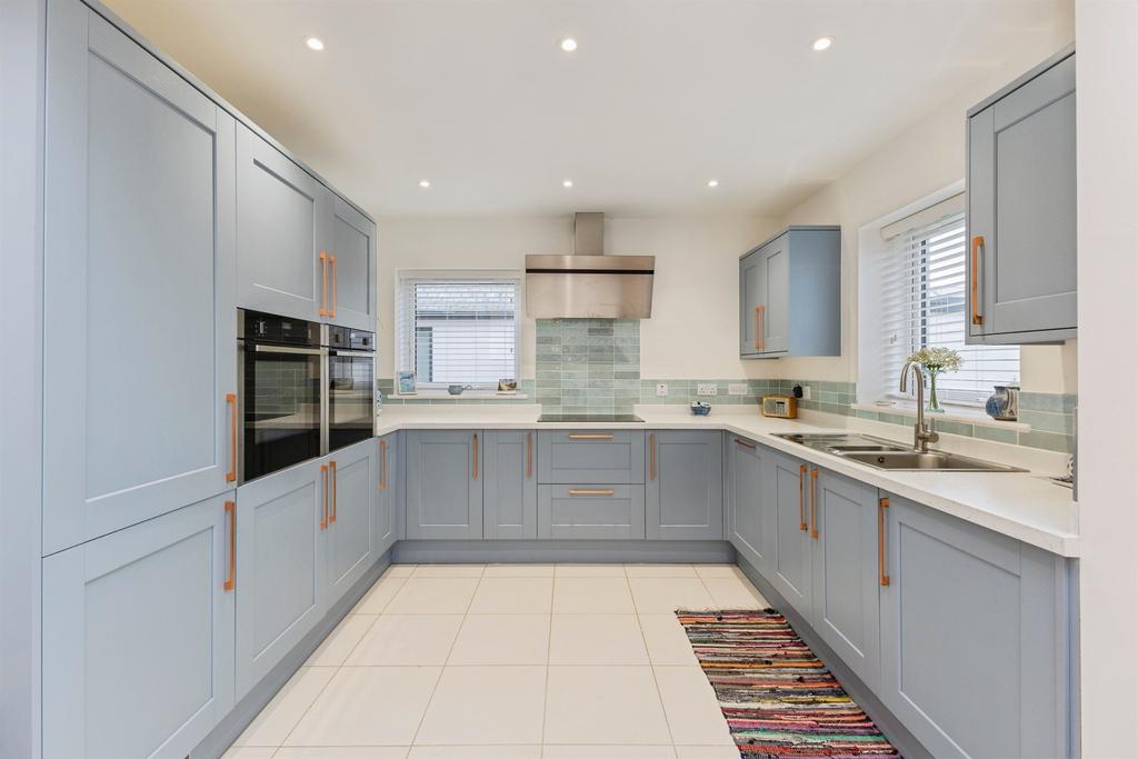 House in Kingsbridge - View 4