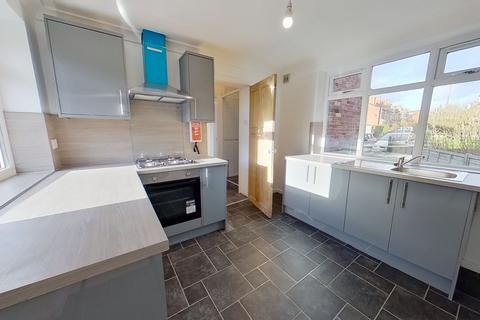 2 bedroom semi-detached house to rent, Bentley Grove, Meanwood, Leeds, West Yorkshire