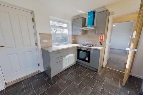 2 bedroom semi-detached house to rent, Bentley Grove, Meanwood, Leeds, West Yorkshire