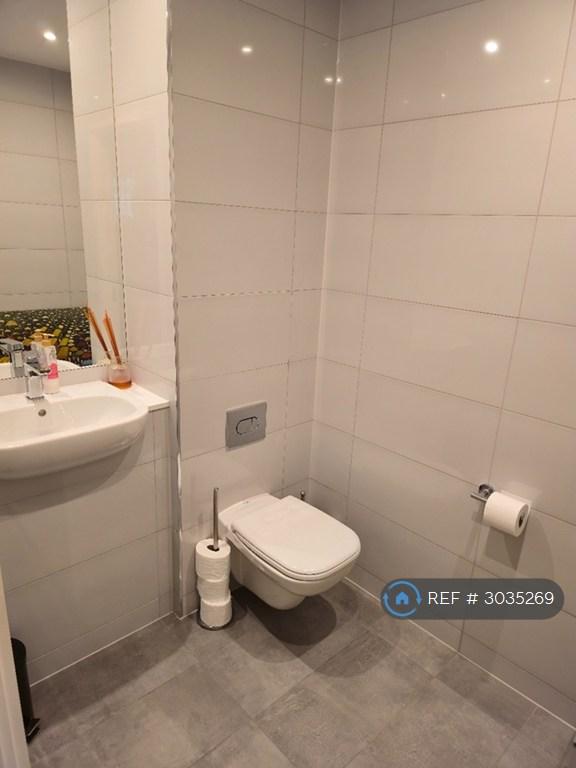 Apartment in London - View 2