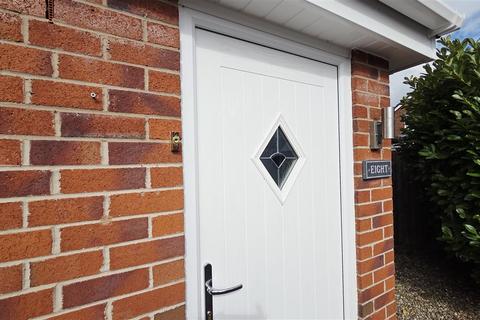 3 bedroom detached house to rent, Pinewood Road, Winsford
