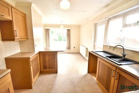 3 bedroom detached bungalow for sale, Union Road, Exeter EX4