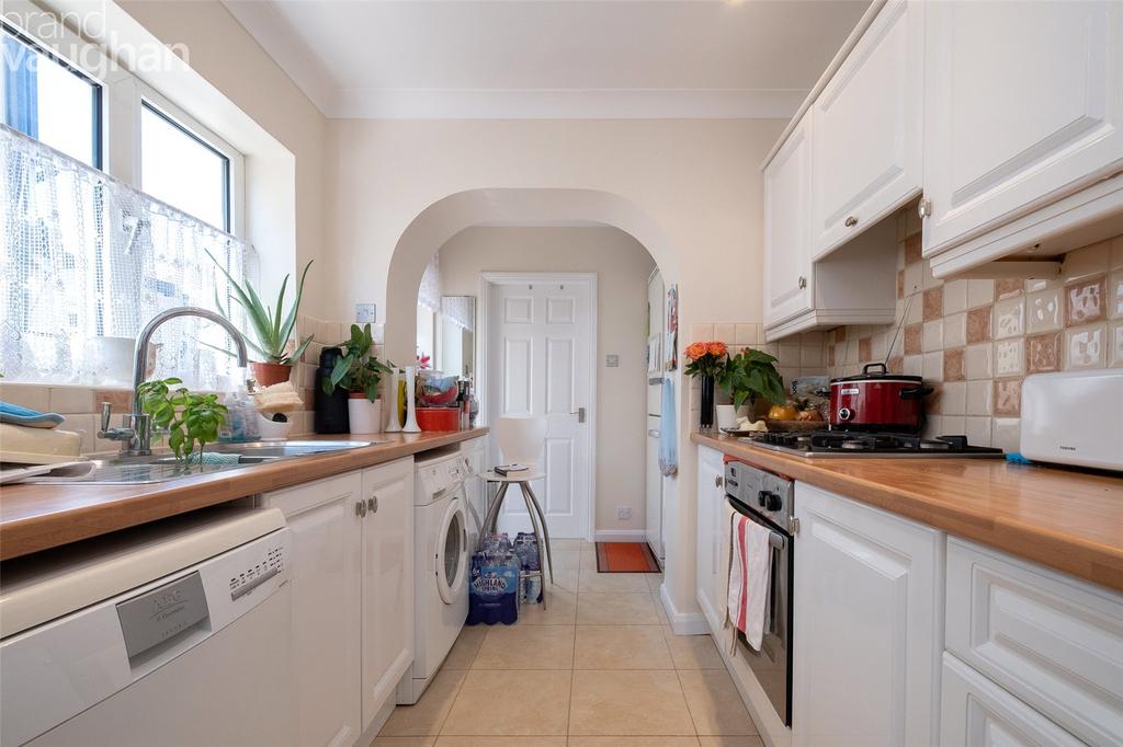 House in Brighton, Hollingbury - View 2