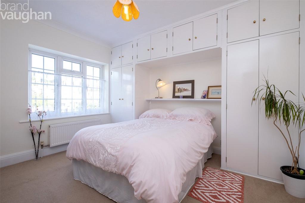 House in Brighton, Hollingbury - View 5