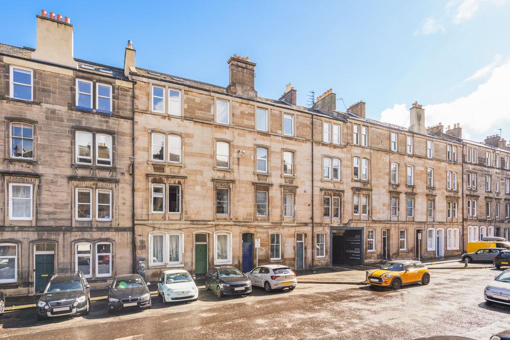 Apartment in EDINBURGH