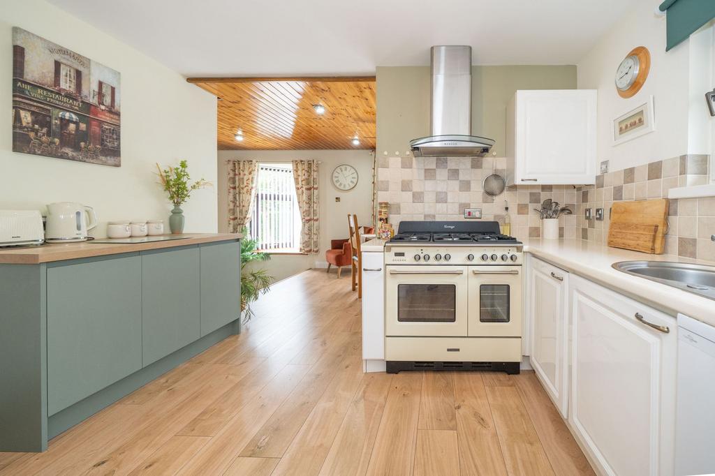 House in Livingston, Murieston - View 4