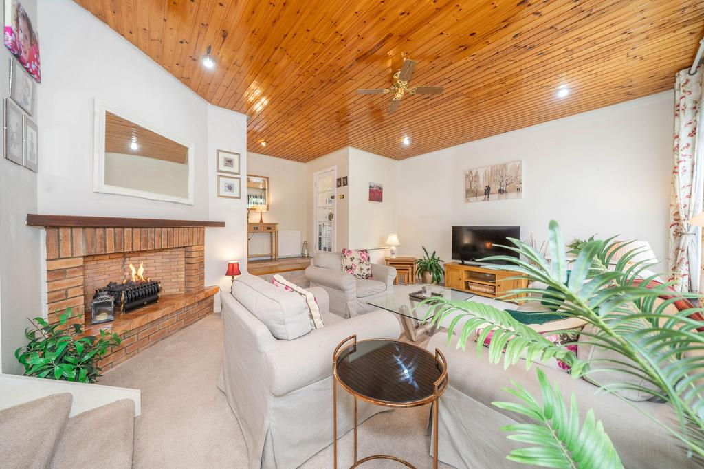 House in Livingston, Murieston - View 5