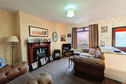 3 bedroom semi-detached house for sale, 18 Richmond Avenue, Chadderton, OL9 8LQ