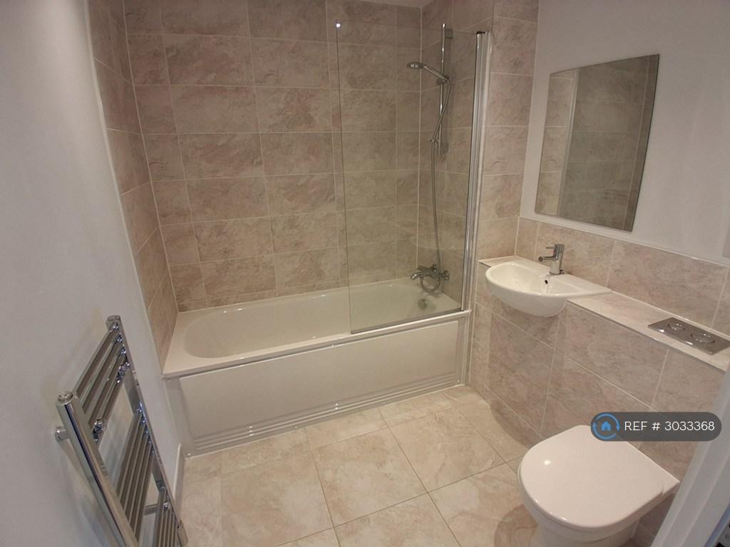 Apartment in Liverpool - View 2