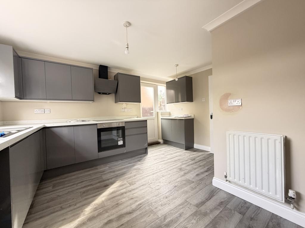 House in Nottingham - View 3