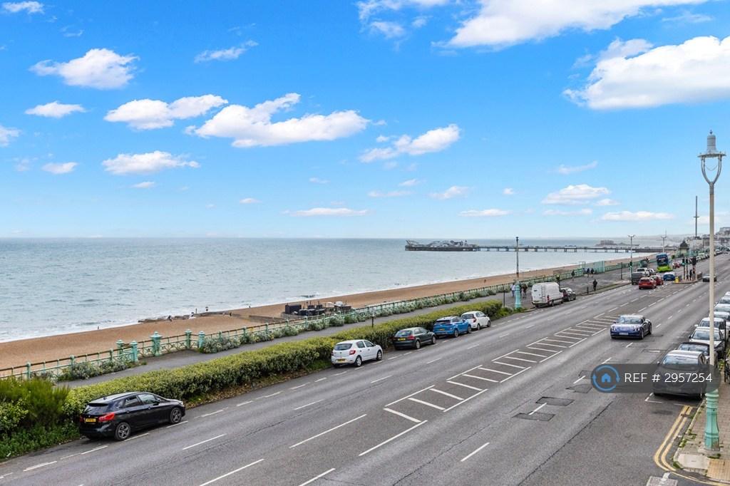 Apartment in Brighton - View 2