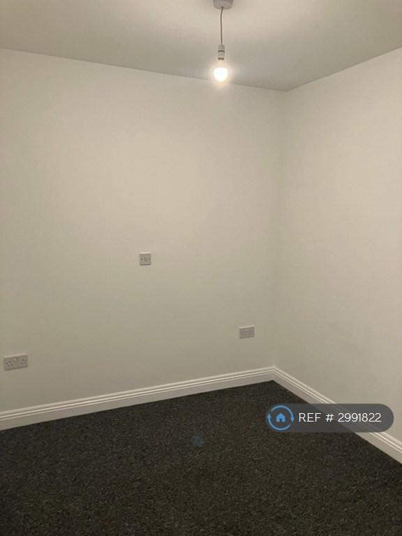 Apartment in Bournemouth - View 3