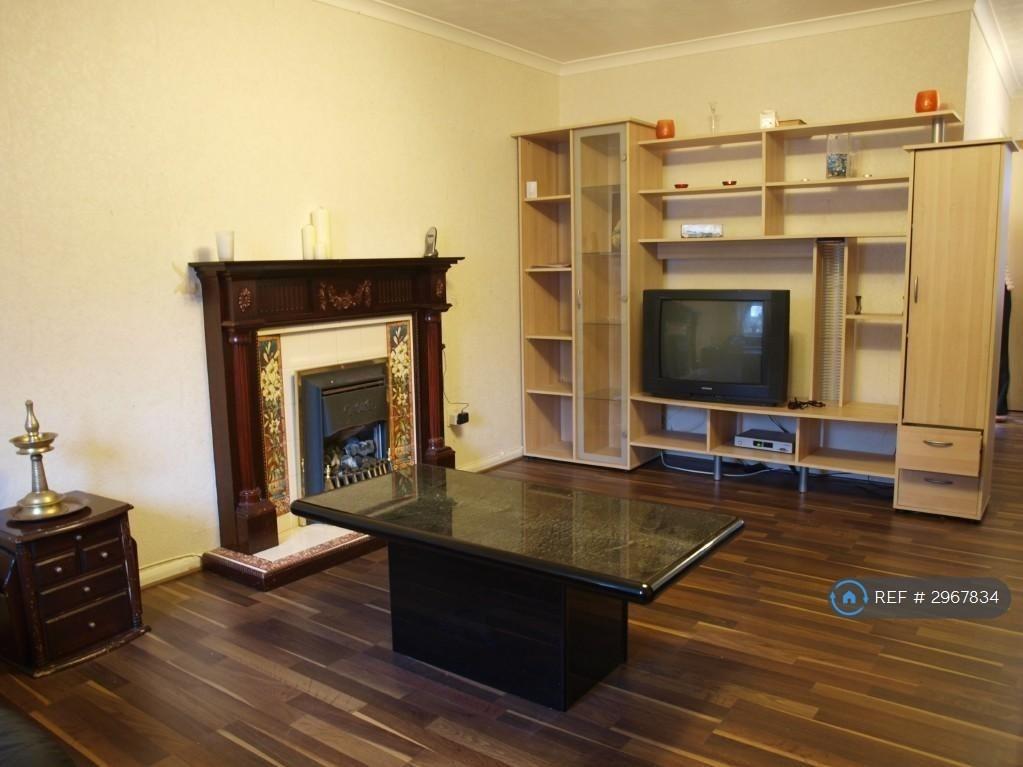 House in Nottingham - View 2