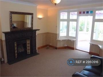 House in Wembley - View 4