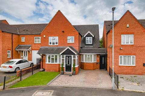 4 bedroom detached house for sale, Crabtree Close, Wolverhampton