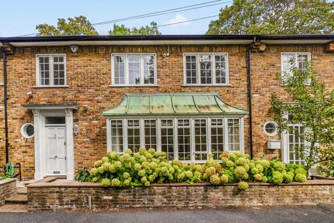 3 bedroom terraced house for sale, Regal Lane, Primrose Hill, London, NW1