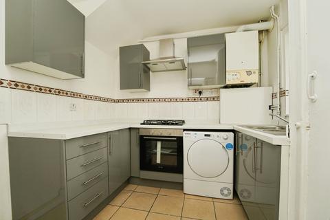 3 bedroom terraced house for sale, St. Peters Square, CHELTENHAM, Gloucestershire, GL51
