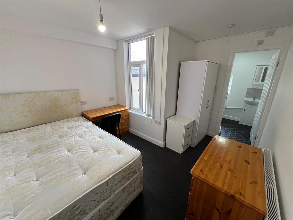 House in Birmingham - View 4
