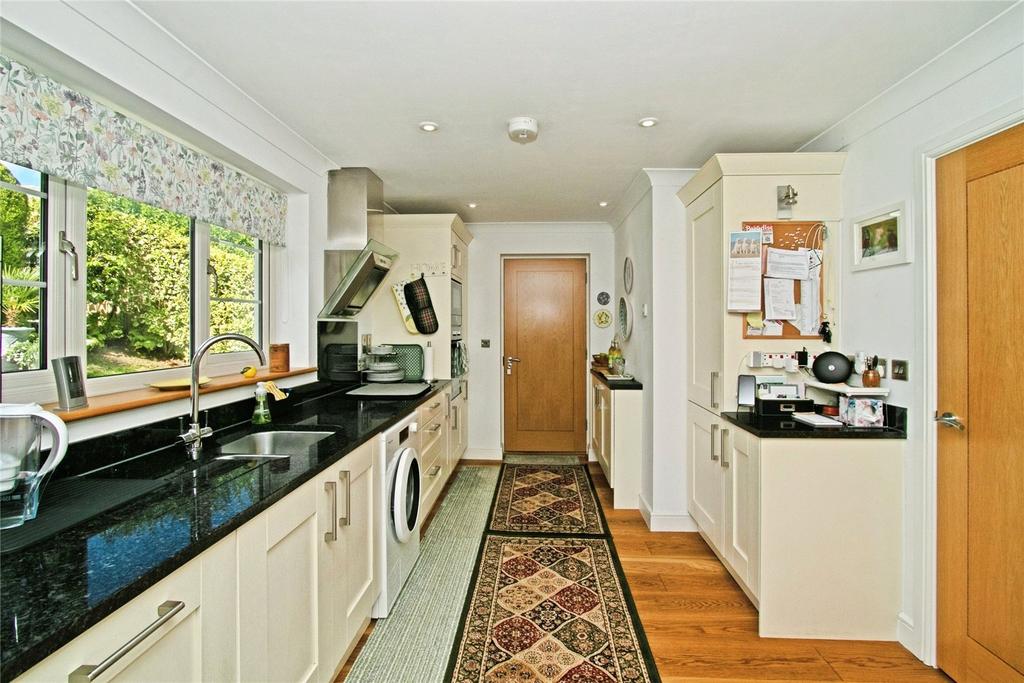 House in Truro - View 4