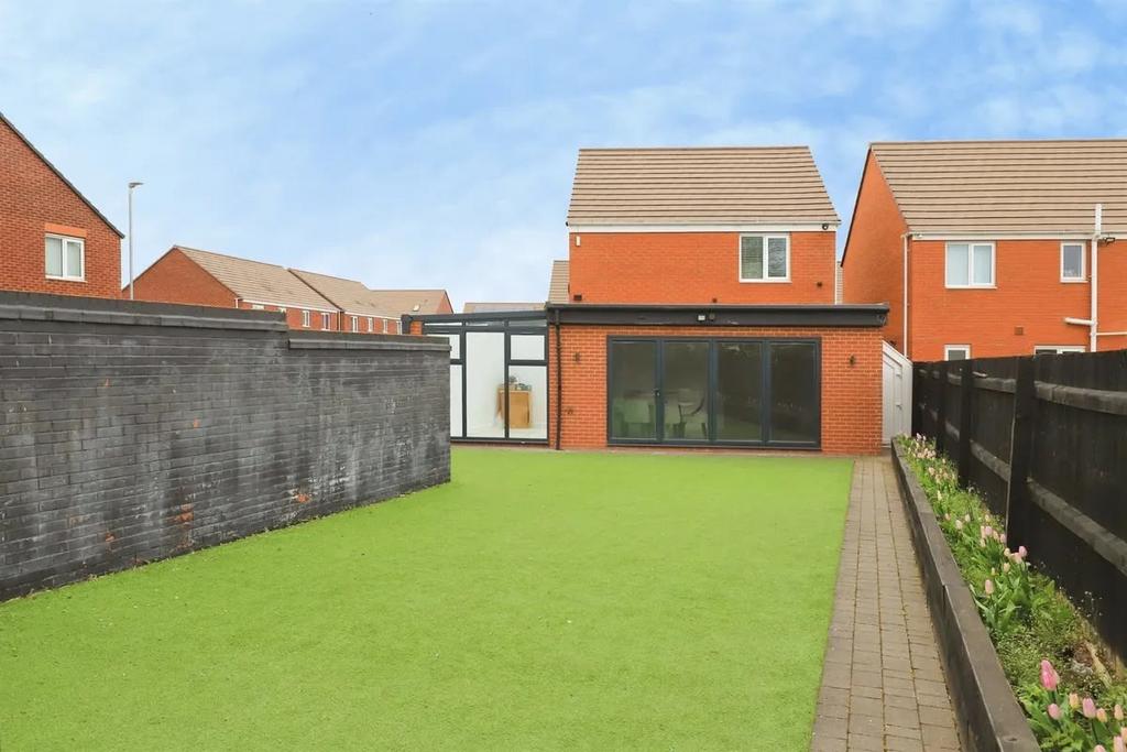 House in Bilston - View 3