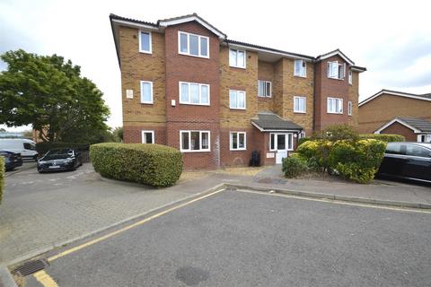 1 bedroom apartment for sale, Coopers Close, Dagenham