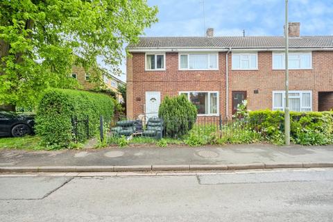3 bedroom semi-detached house for sale, Edmunds Road, BANBURY, Oxfordshire, OX16