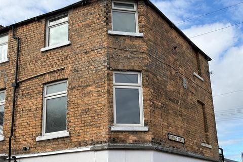 2 bed flat/apartment for rent in James Street, Scarborough