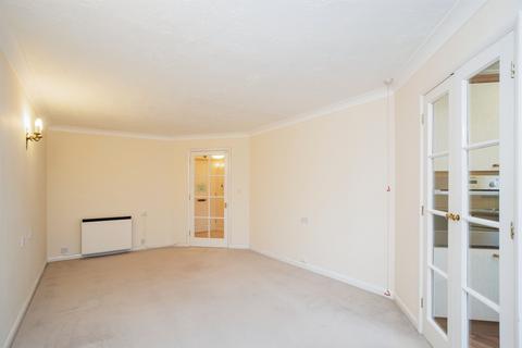 undefined, Lower High Street, Watford