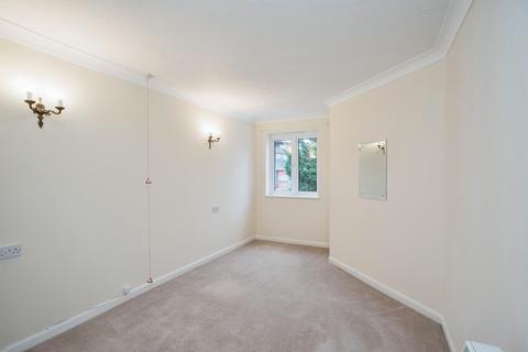 undefined, Lower High Street, Watford