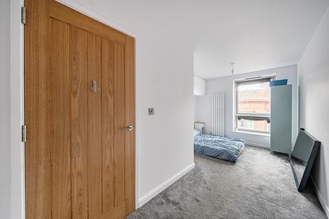 2 bedroom apartment for sale, Glasshouse Fields, London