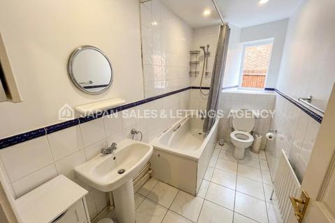 1 bedroom flat for sale, Wavel Court, 10, Garnet Street
