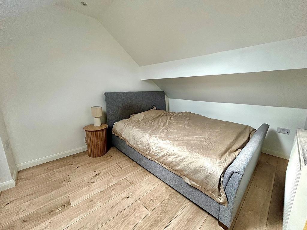 House in Manchester - More
