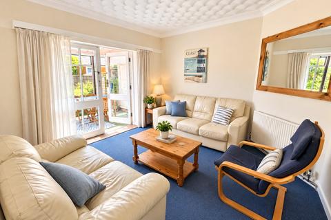 4 bedroom semi-detached house for sale, Harefield Road, Southampton, Hampshire, SO17