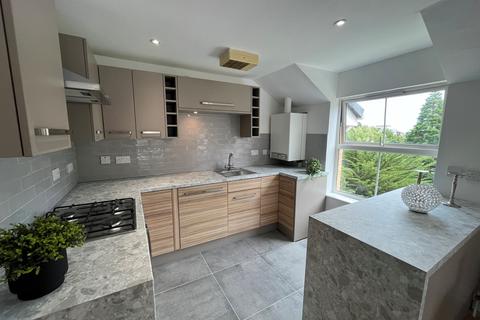 2 bedroom flat to rent, Suffolk Road, Bournemouth, BH2