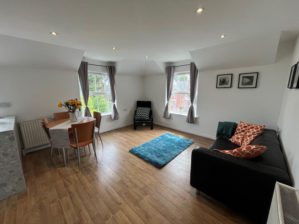 Apartment in Bournemouth - View 3