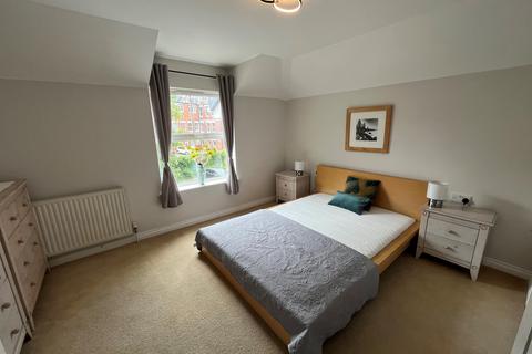 2 bedroom flat to rent, Suffolk Road, Bournemouth, BH2