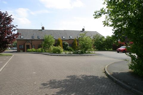 1 bedroom flat to rent, Poplars Close, Stone